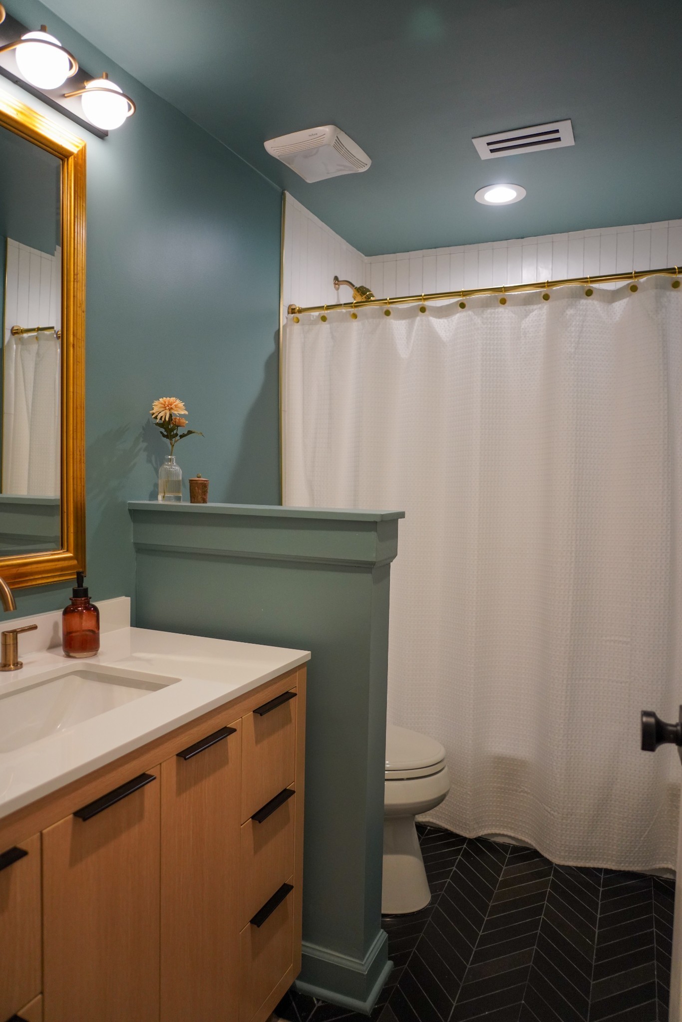 3334 Hillsboro Pike Nashville TN 37215