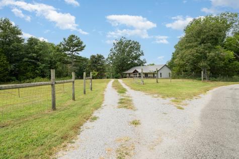 3395 Shouse Road Santa Fe TN 38482