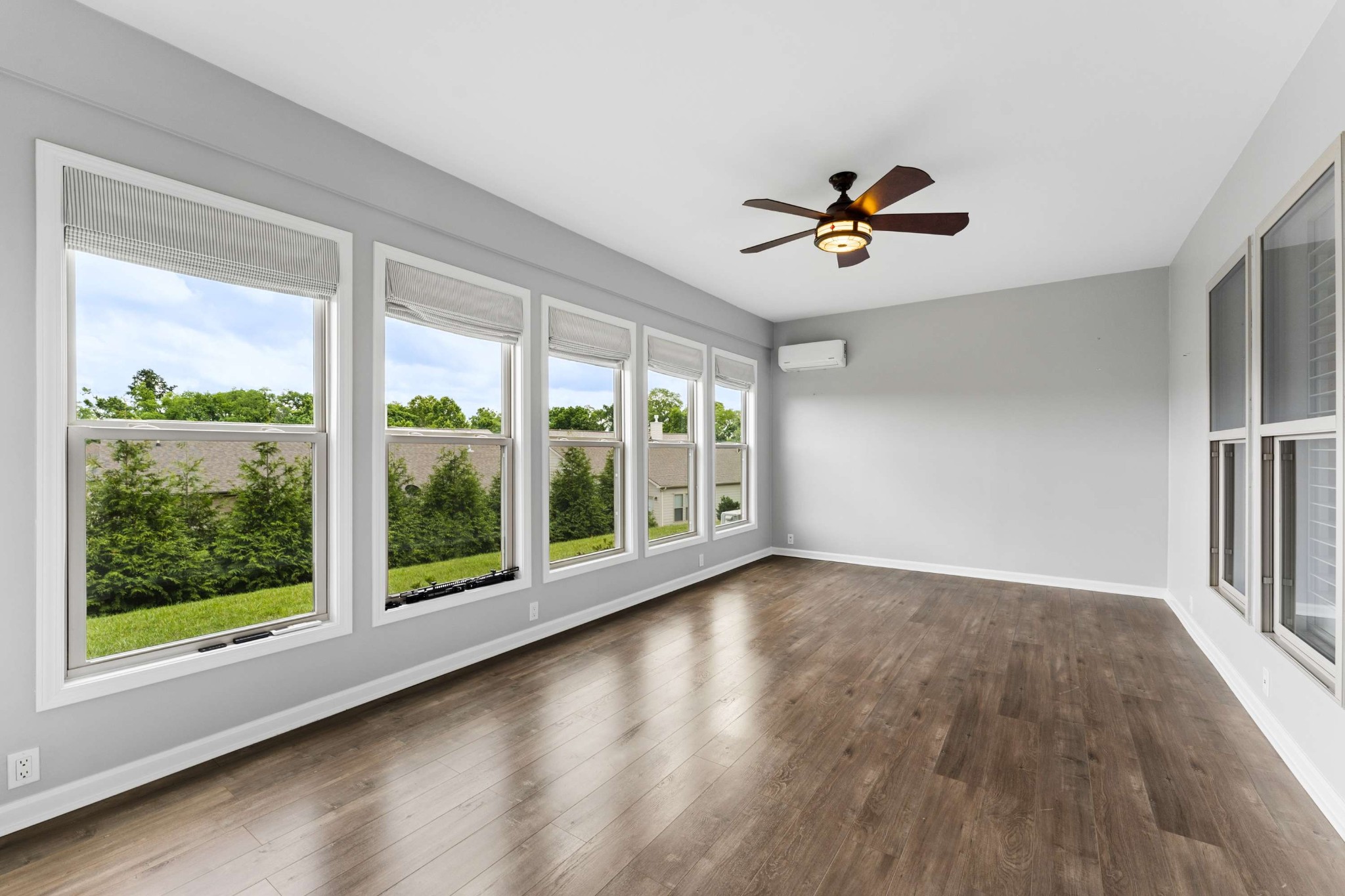 1103 Sumner Grove Spring Hill TN 37174