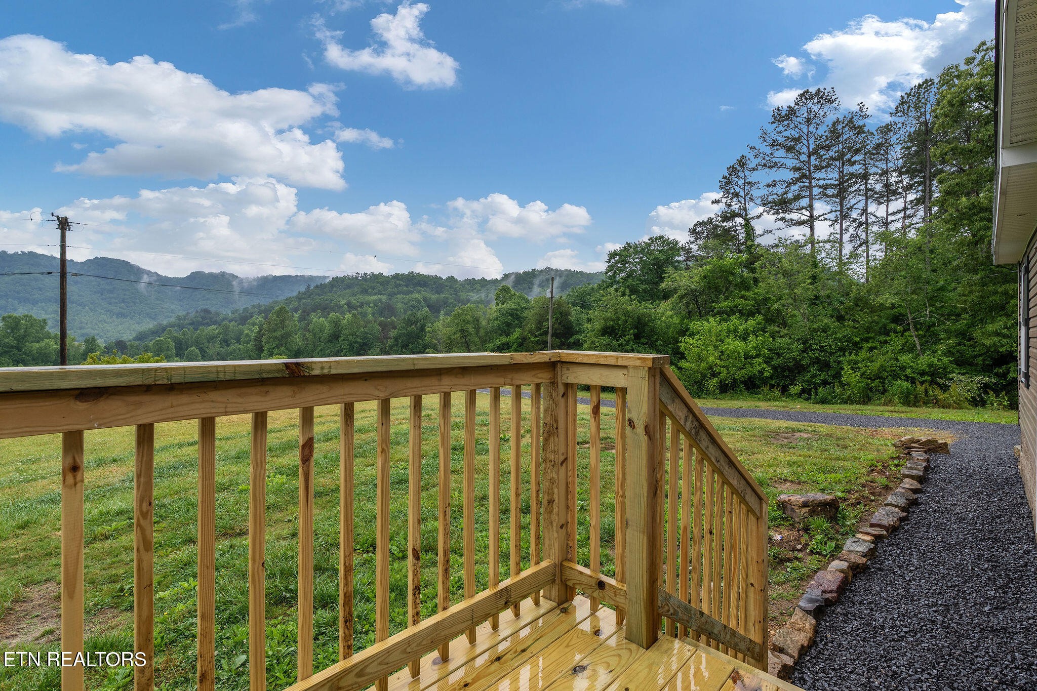 322 New Life Road Rogersville TN 37857