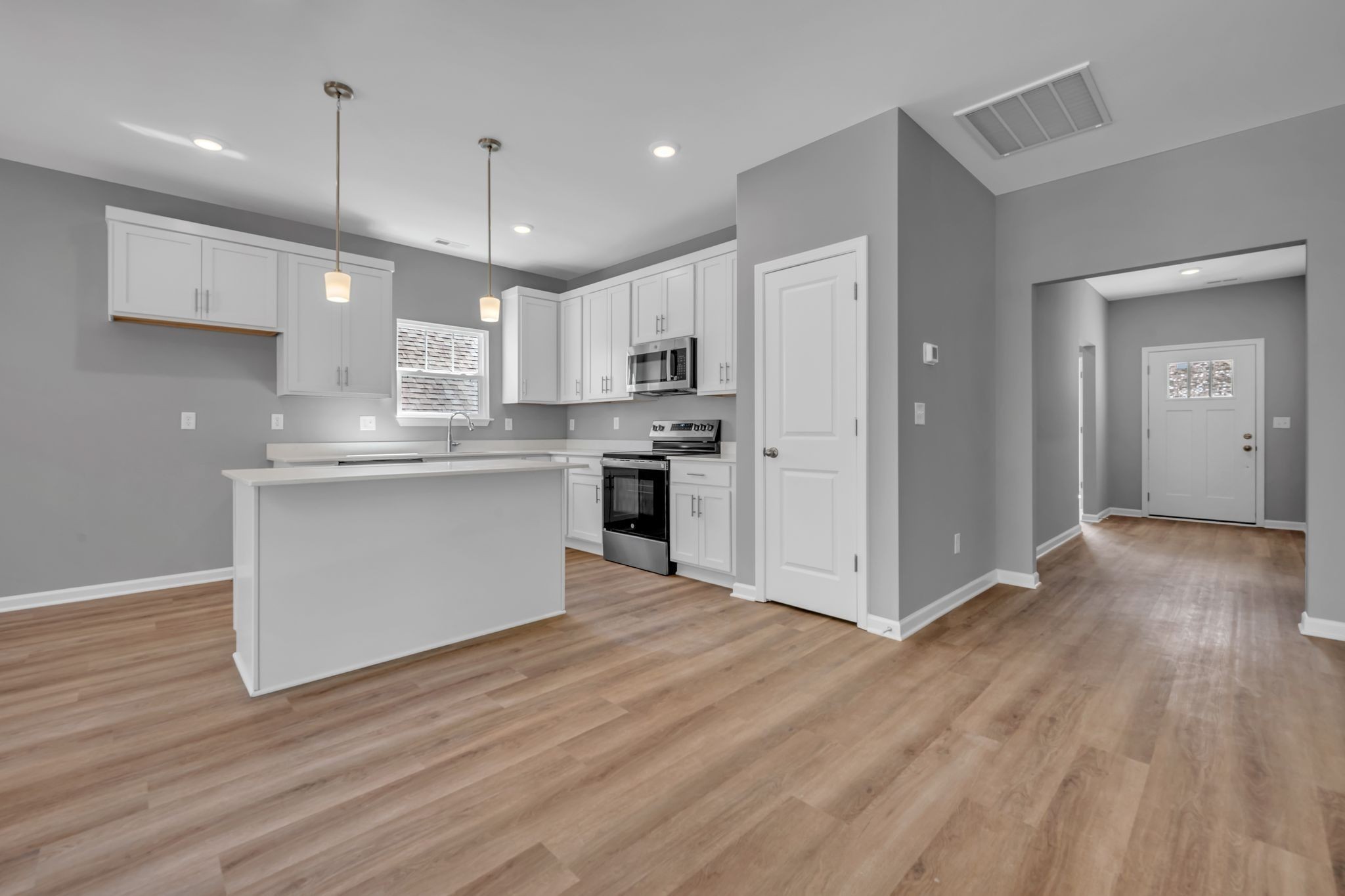 209 E Quail Hollow Way Dickson TN 37055