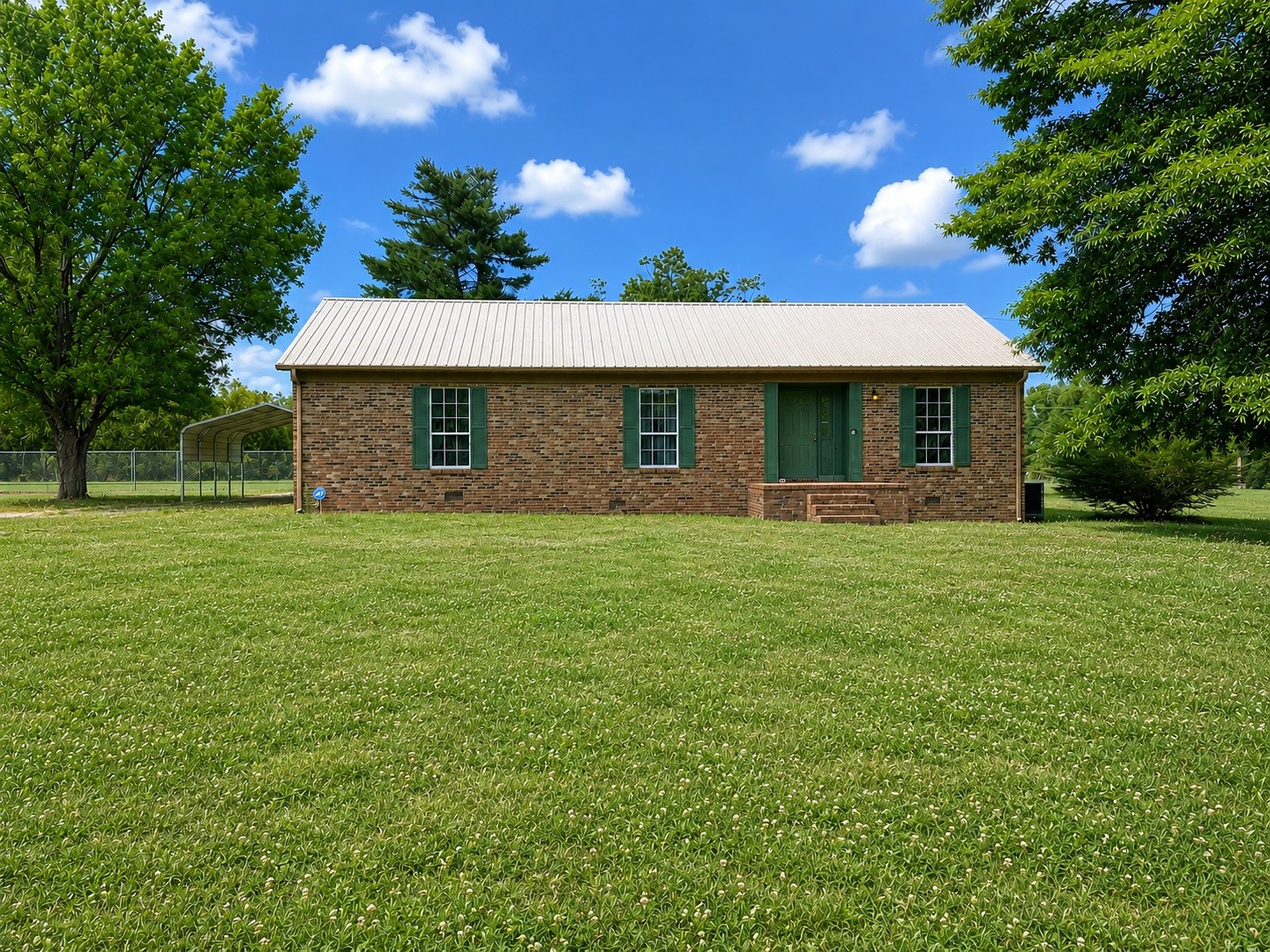 324 Oak Street Summertown TN 38483