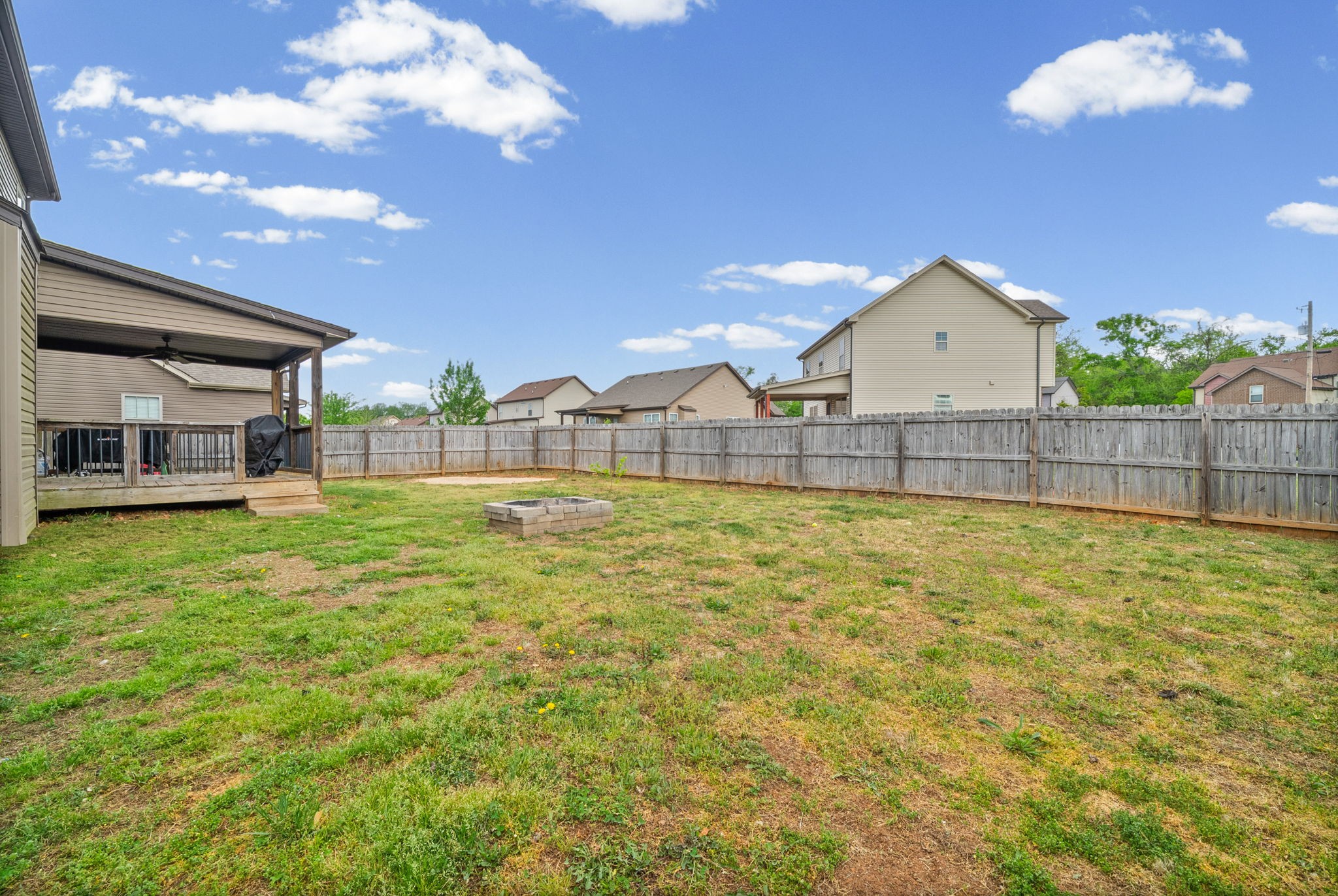 1001 Sunrise Drive Clarksville TN 37042