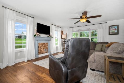 295 Brown Road Castalian Springs TN 37031