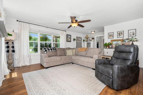 295 Brown Road Castalian Springs TN 37031