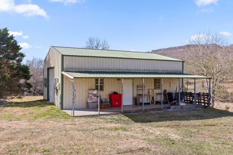 3382 Back Valley Road Trenton GA 30752