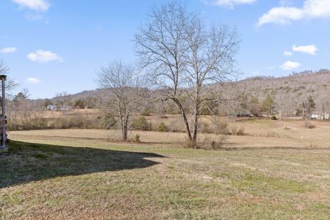 3382 Back Valley Road Trenton GA 30752