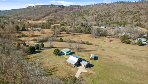 3382 Back Valley Road Trenton GA 30752
