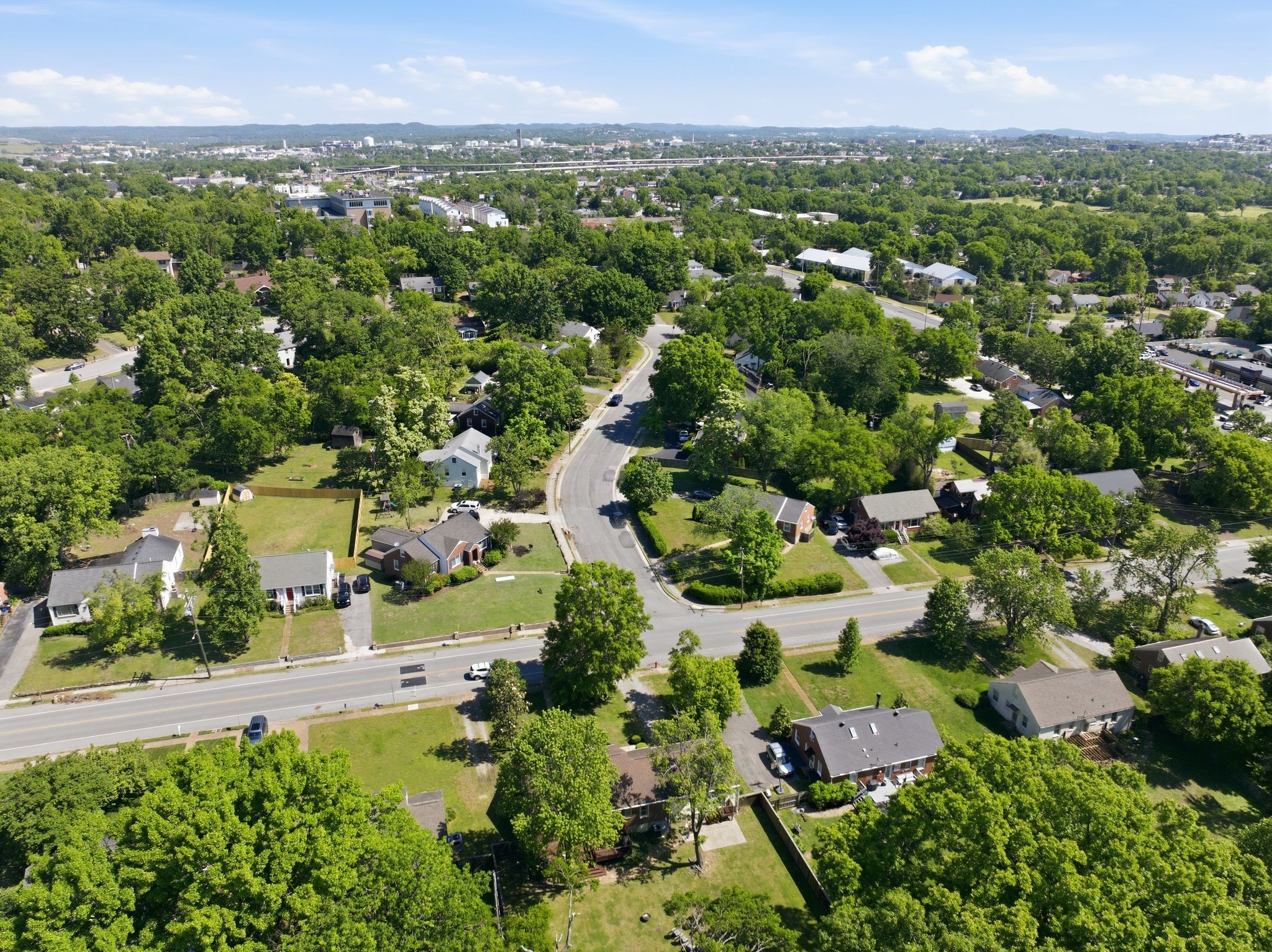 5621 Knob Road Nashville TN 37209
