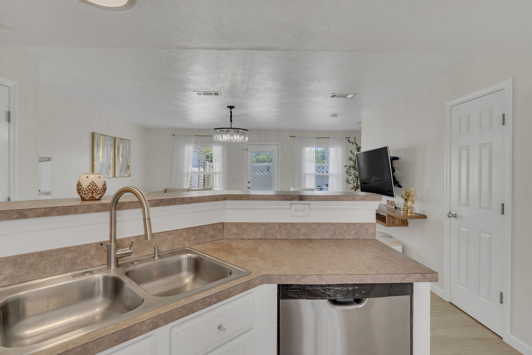 1792 Red Jacket Drive Antioch TN 37013