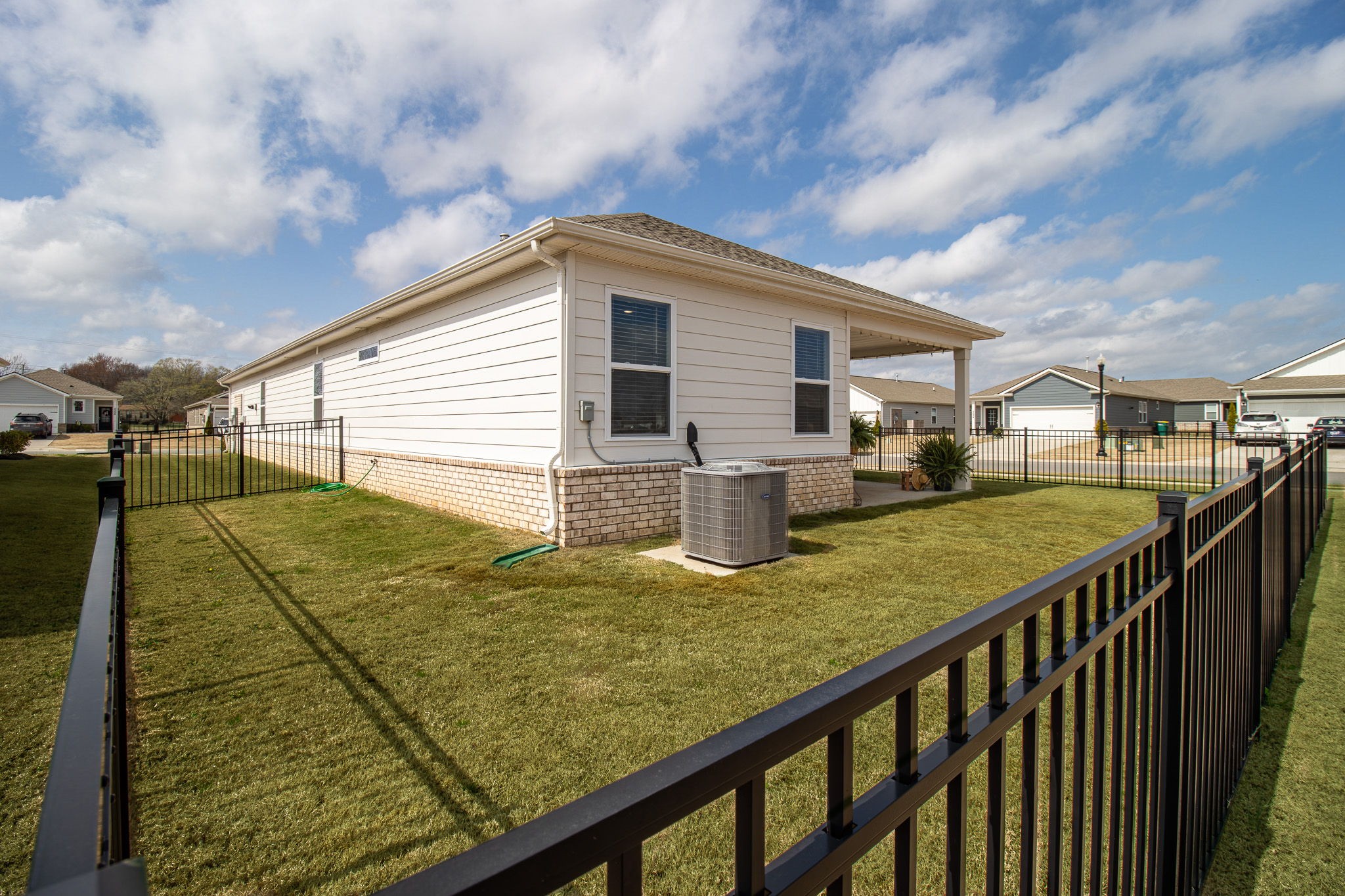 2405 Quinn Drive White House TN 37188