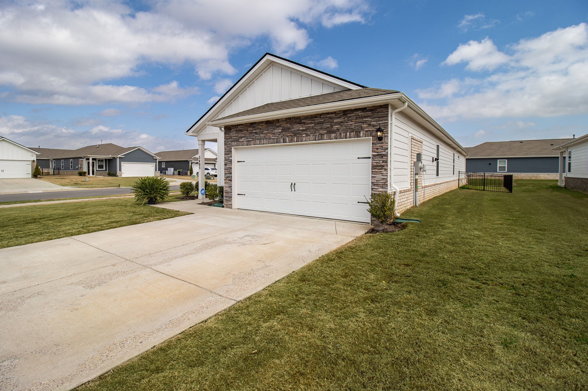 2405 Quinn Drive White House TN 37188