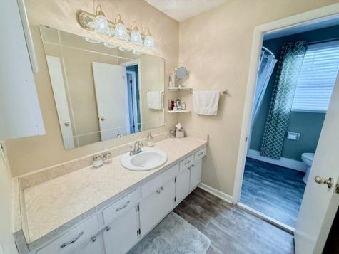 5132 Lana Renee Court Hermitage TN 37076