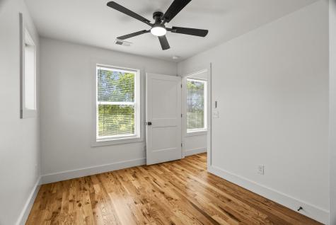 414 21st Ave, W Springfield TN 37172