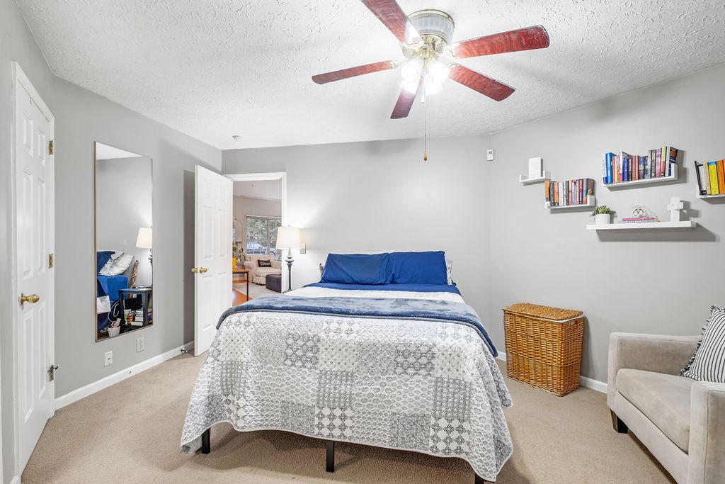 102 Oak Leaf Drive Hendersonville TN 37075