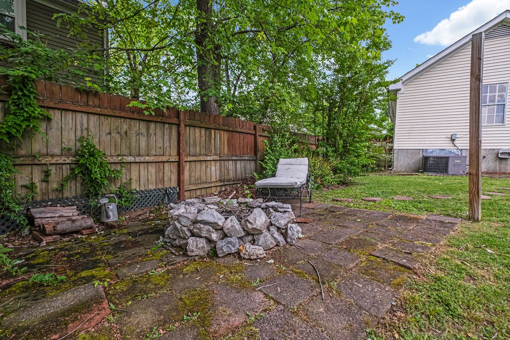102 Oak Leaf Drive Hendersonville TN 37075