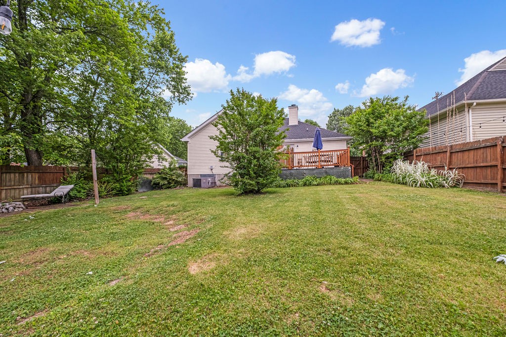 102 Oak Leaf Drive Hendersonville TN 37075