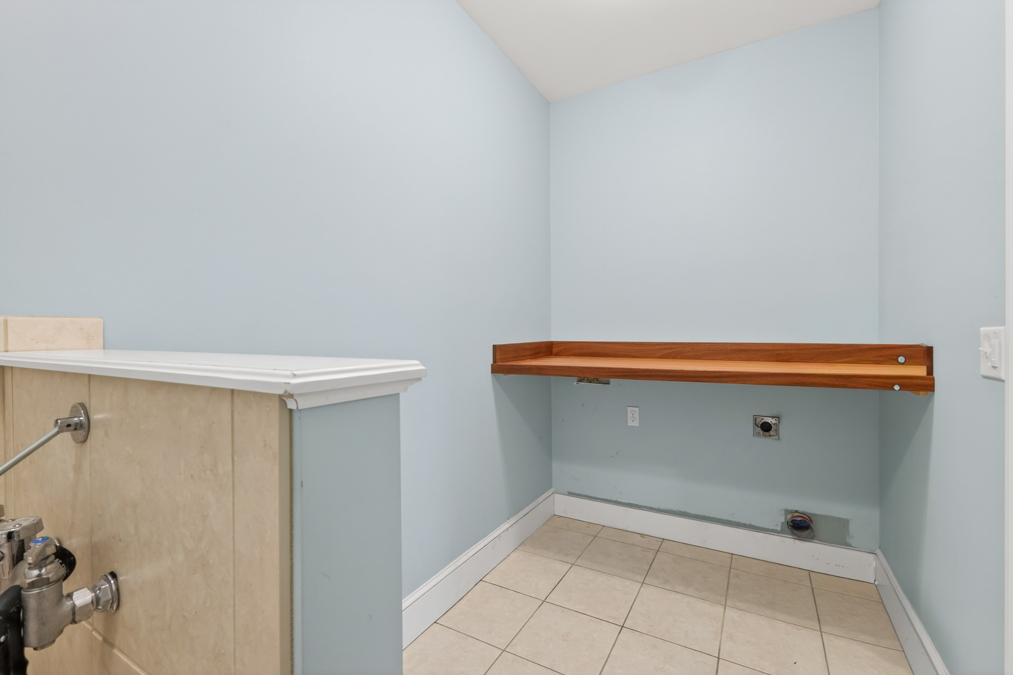 1089 Old Williamsport Pike Columbia TN 38401