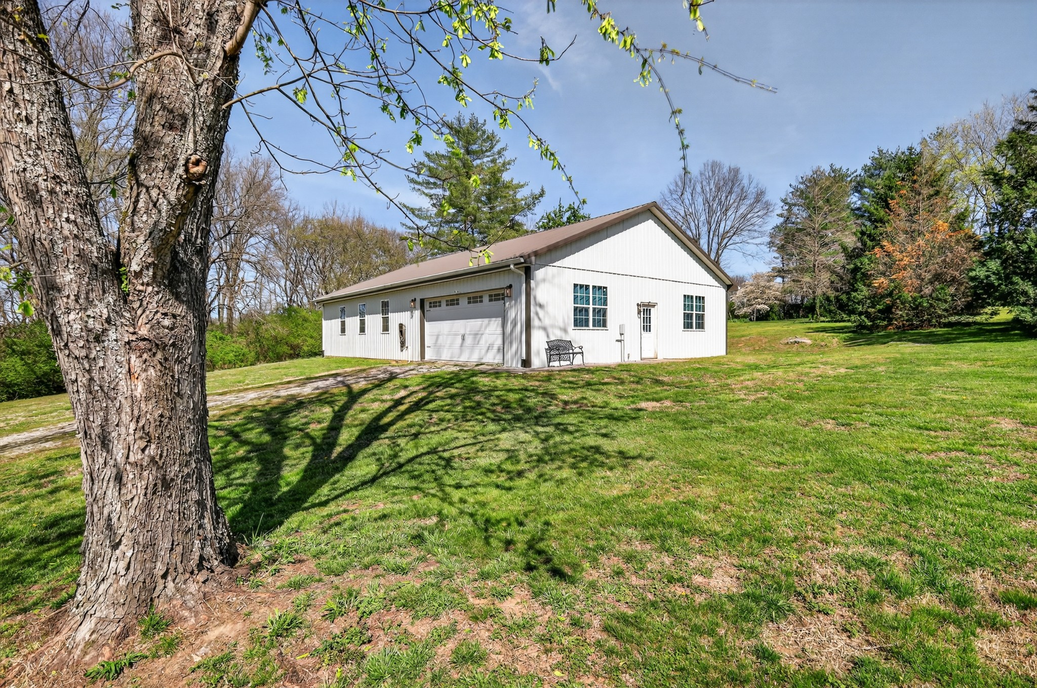 1089 Old Williamsport Pike Columbia TN 38401