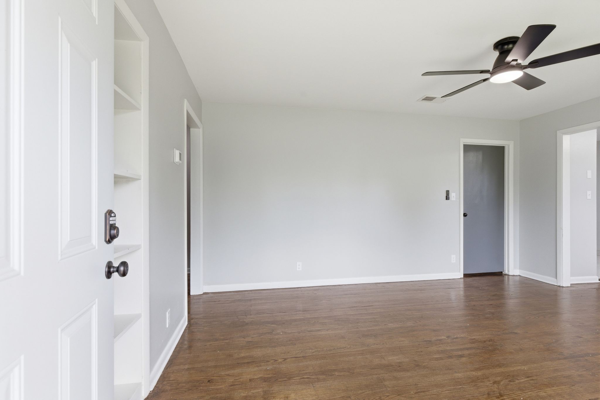 13 Charlemagne Boulevard Clarksville TN 37042