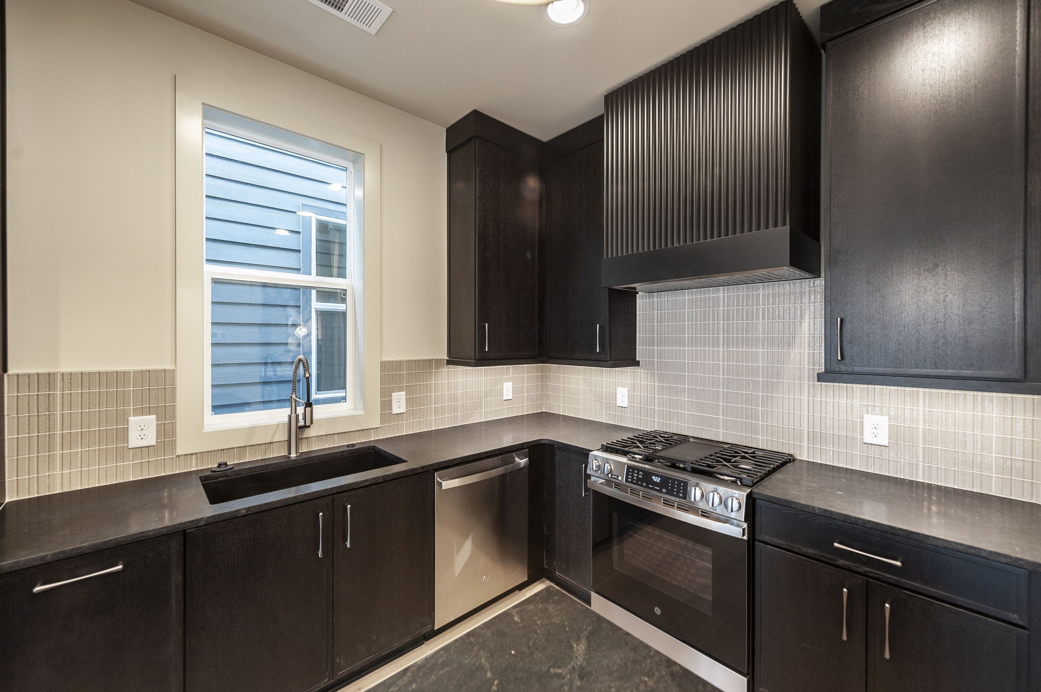 311 Edith Circle Nashville TN 37208