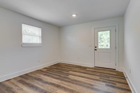 129 S Cedar Street Cross Plains TN 37049