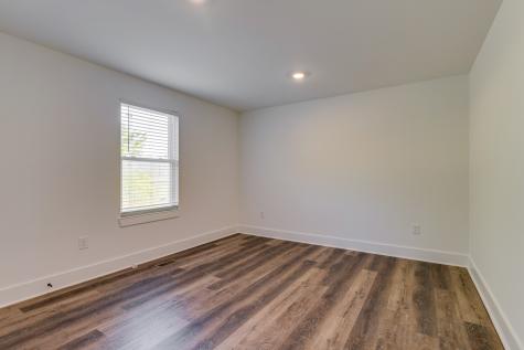 129 S Cedar Street Cross Plains TN 37049