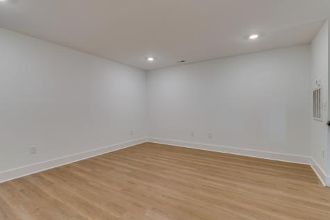 129 S Cedar Street Cross Plains TN 37049