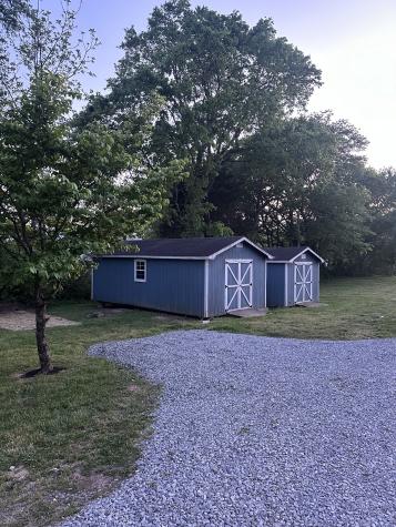 129 S Cedar Street Cross Plains TN 37049