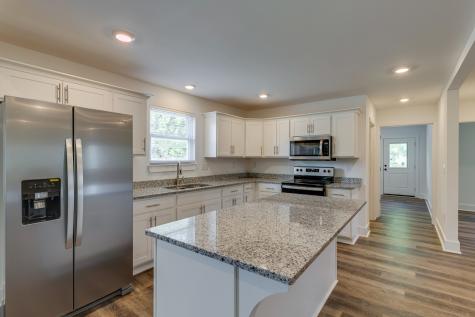 129 S Cedar Street Cross Plains TN 37049