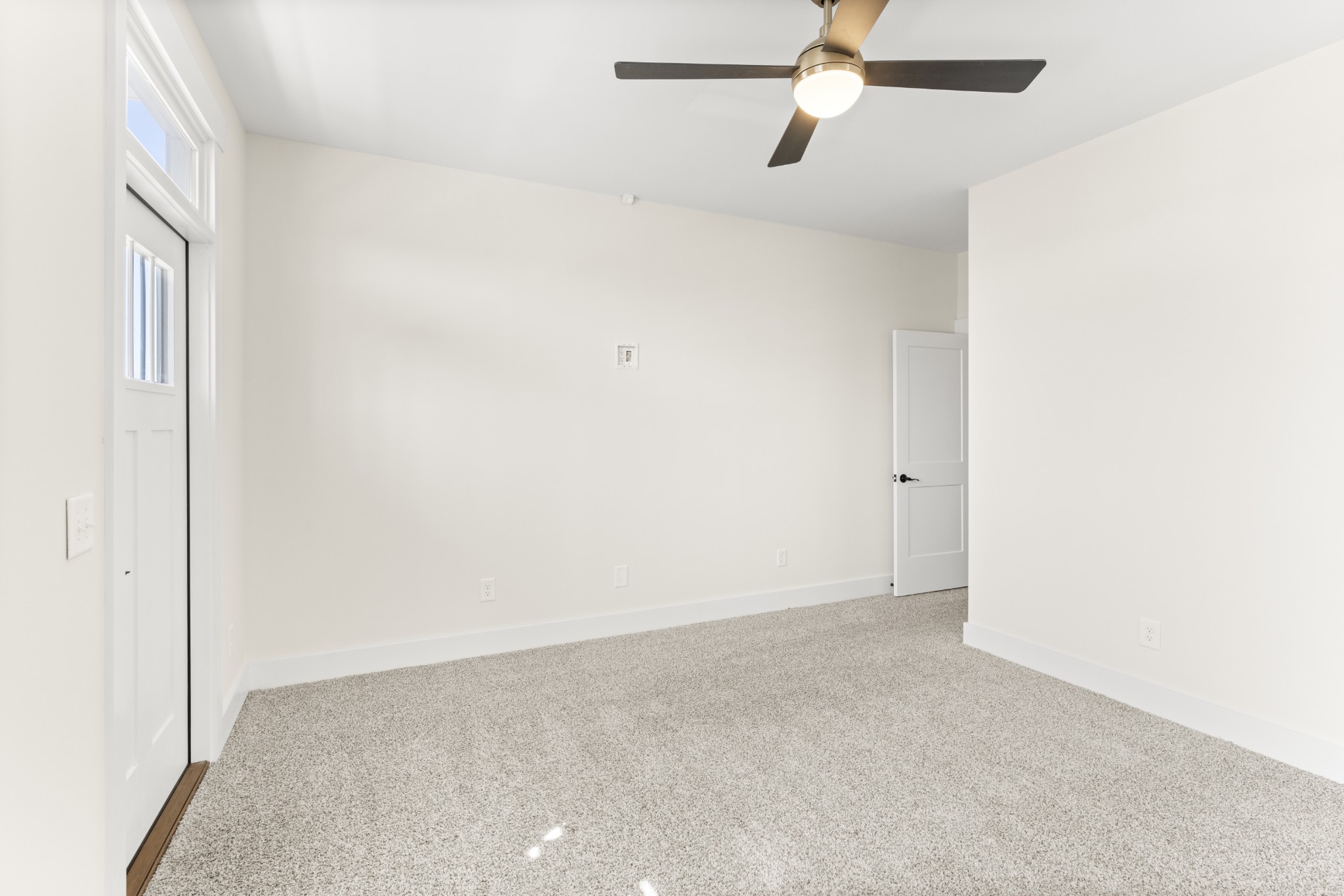 2045 Oakwood Avenue Nashville TN 37207