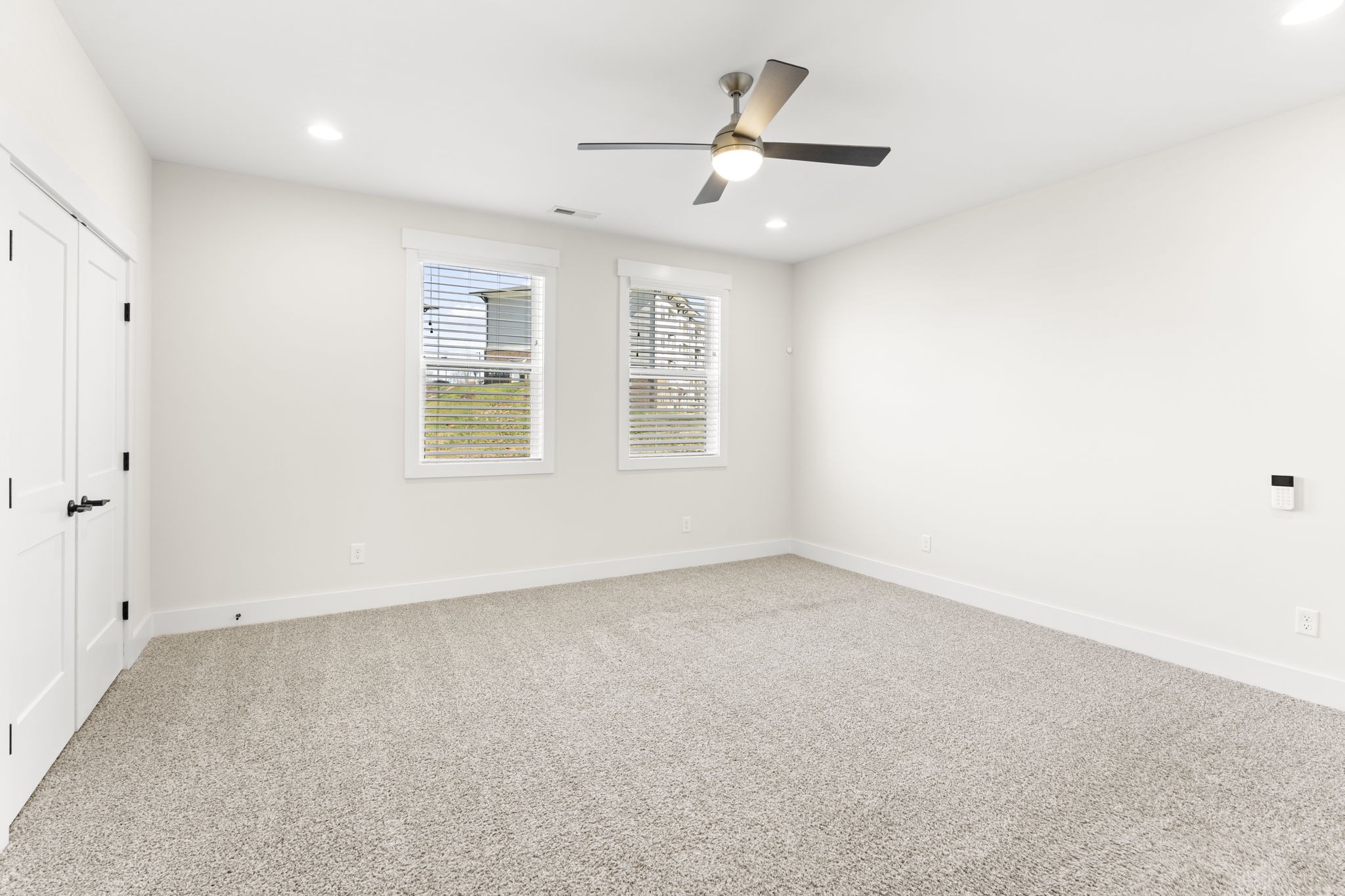 2045 Oakwood Avenue Nashville TN 37207