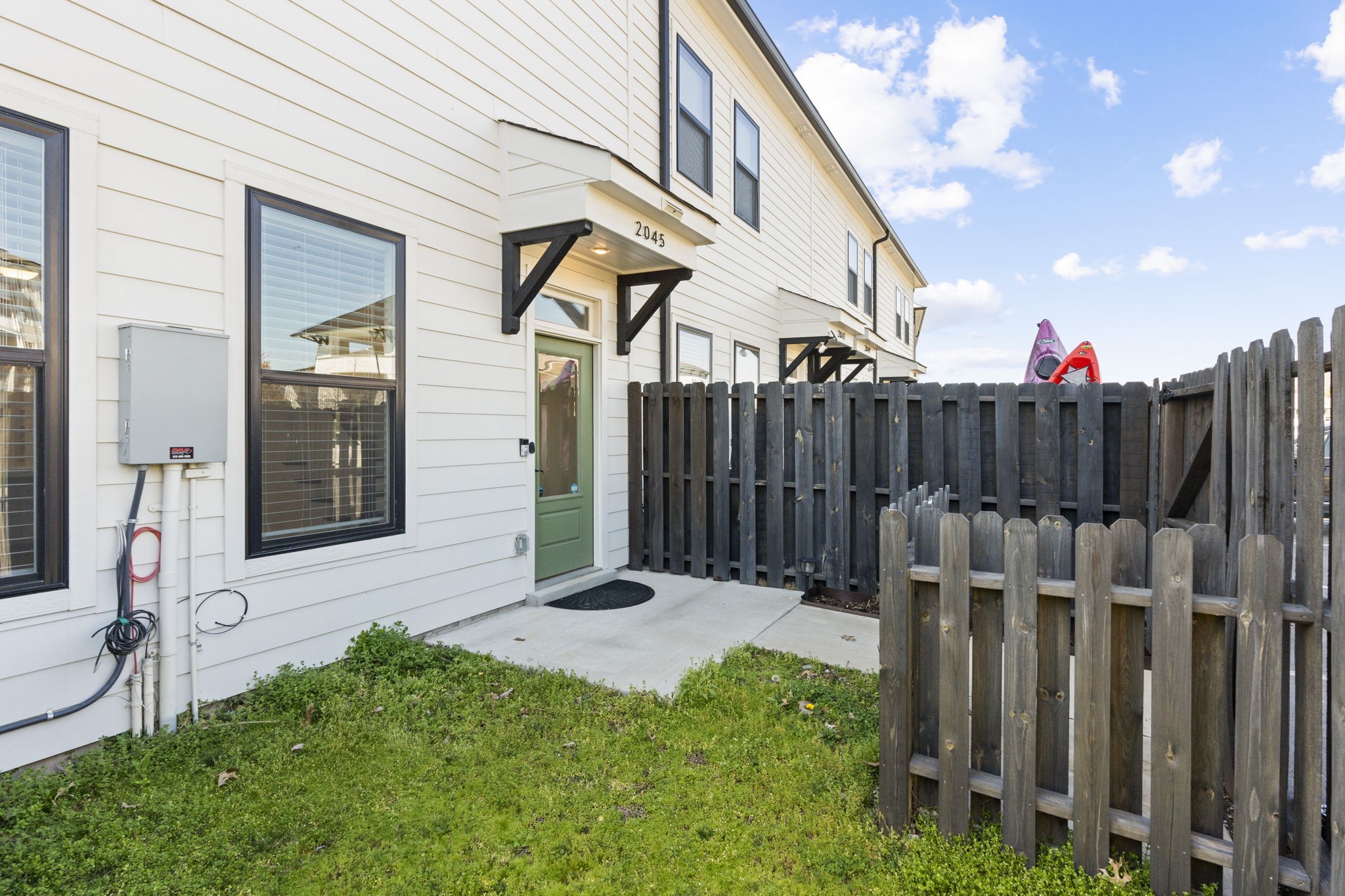 2045 Oakwood Avenue Nashville TN 37207
