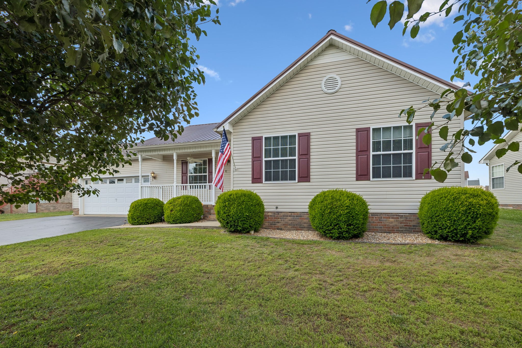 537 Winning Drive Columbia TN 38401
