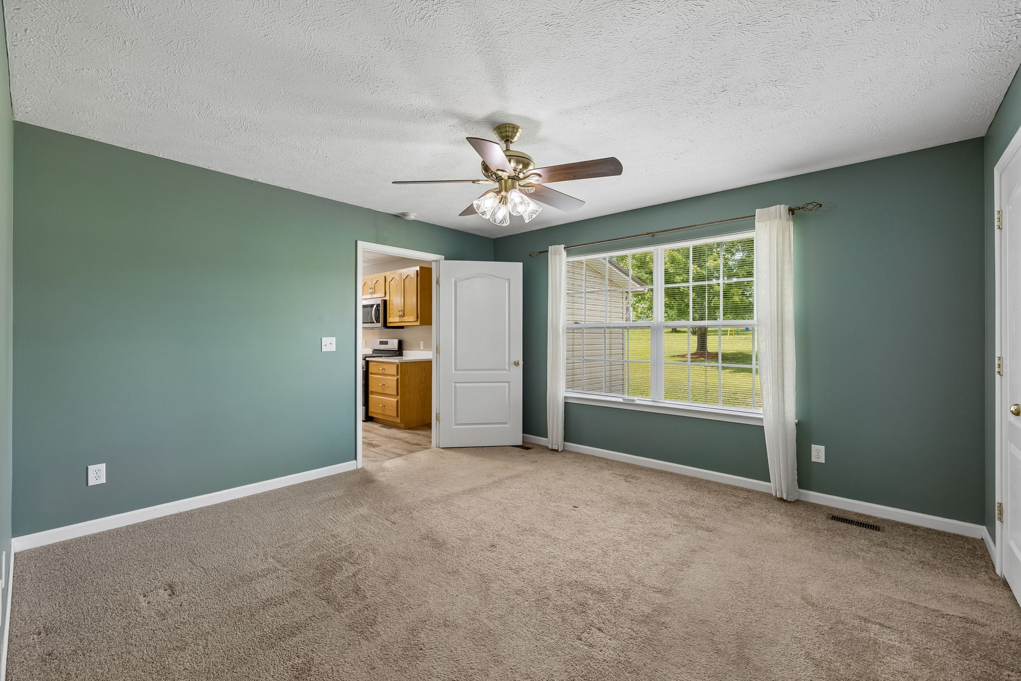 537 Winning Drive Columbia TN 38401