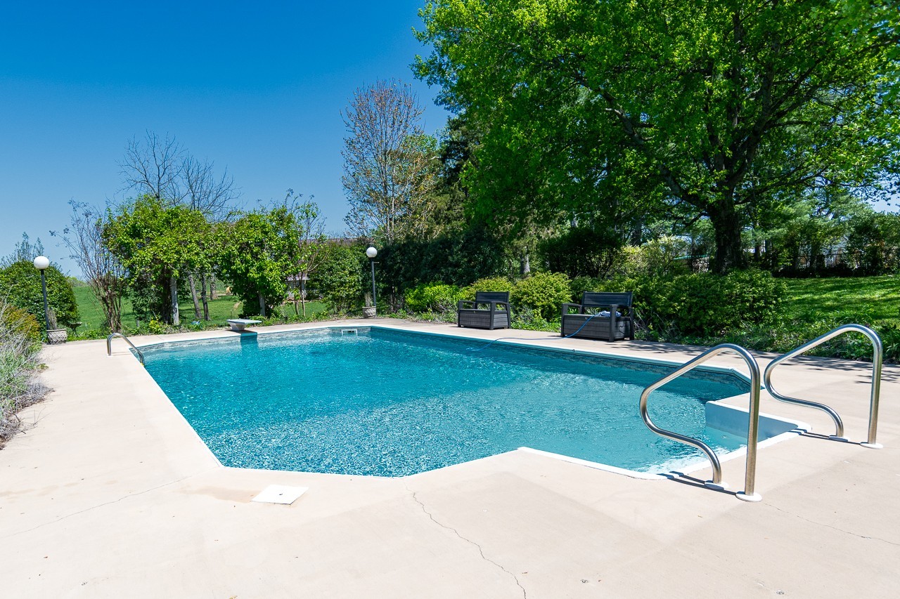 1413 Highway 130, E Shelbyville TN 37160