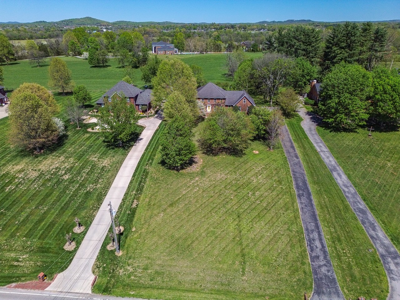 1413 Highway 130, E Shelbyville TN 37160