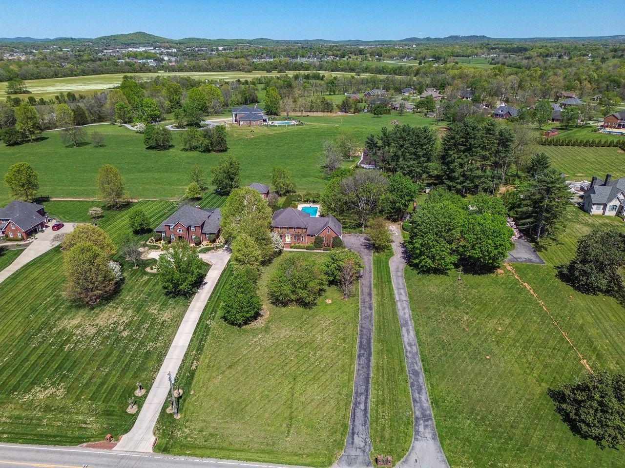 1413 Highway 130, E Shelbyville TN 37160