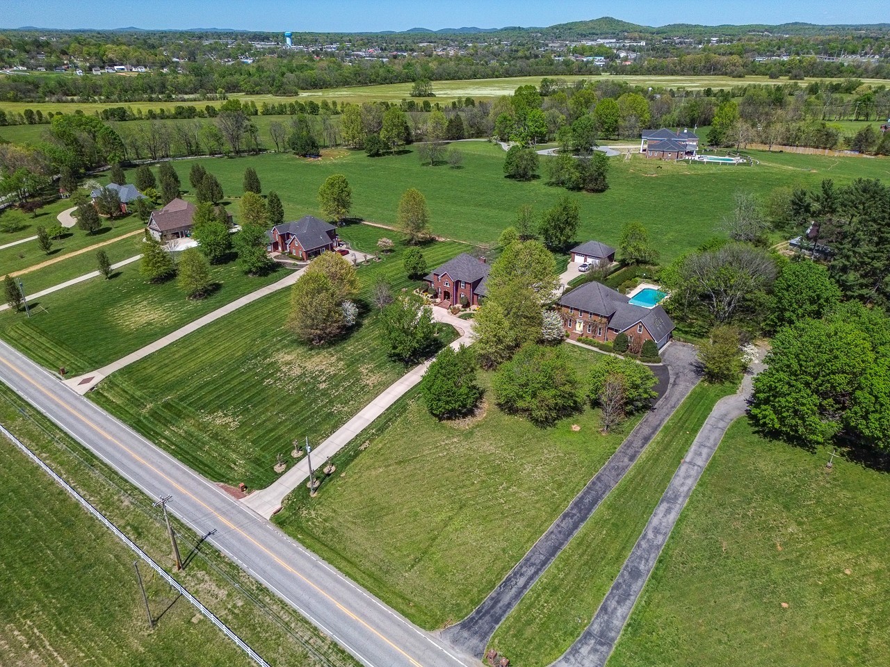 1413 Highway 130, E Shelbyville TN 37160