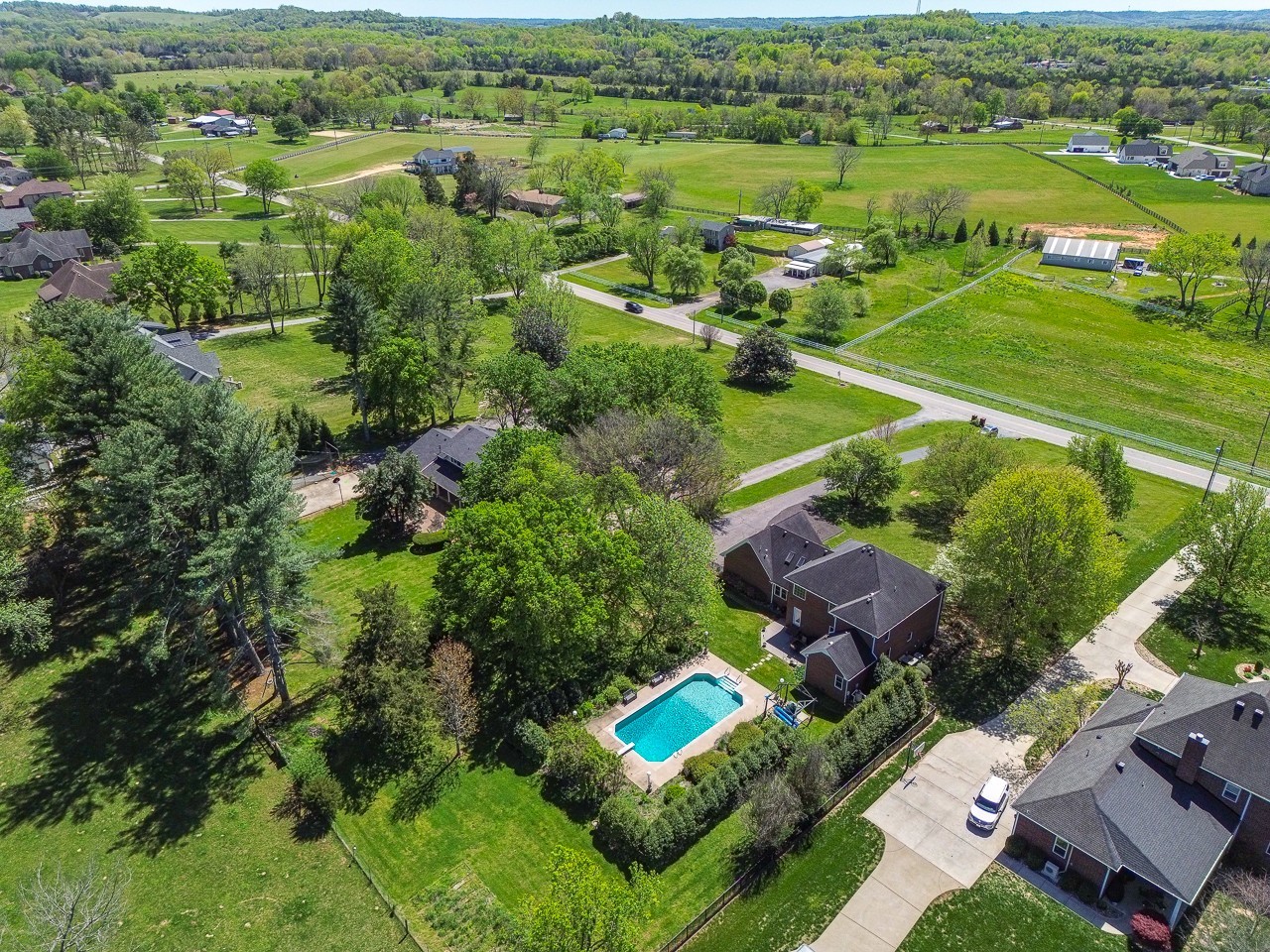 1413 Highway 130, E Shelbyville TN 37160