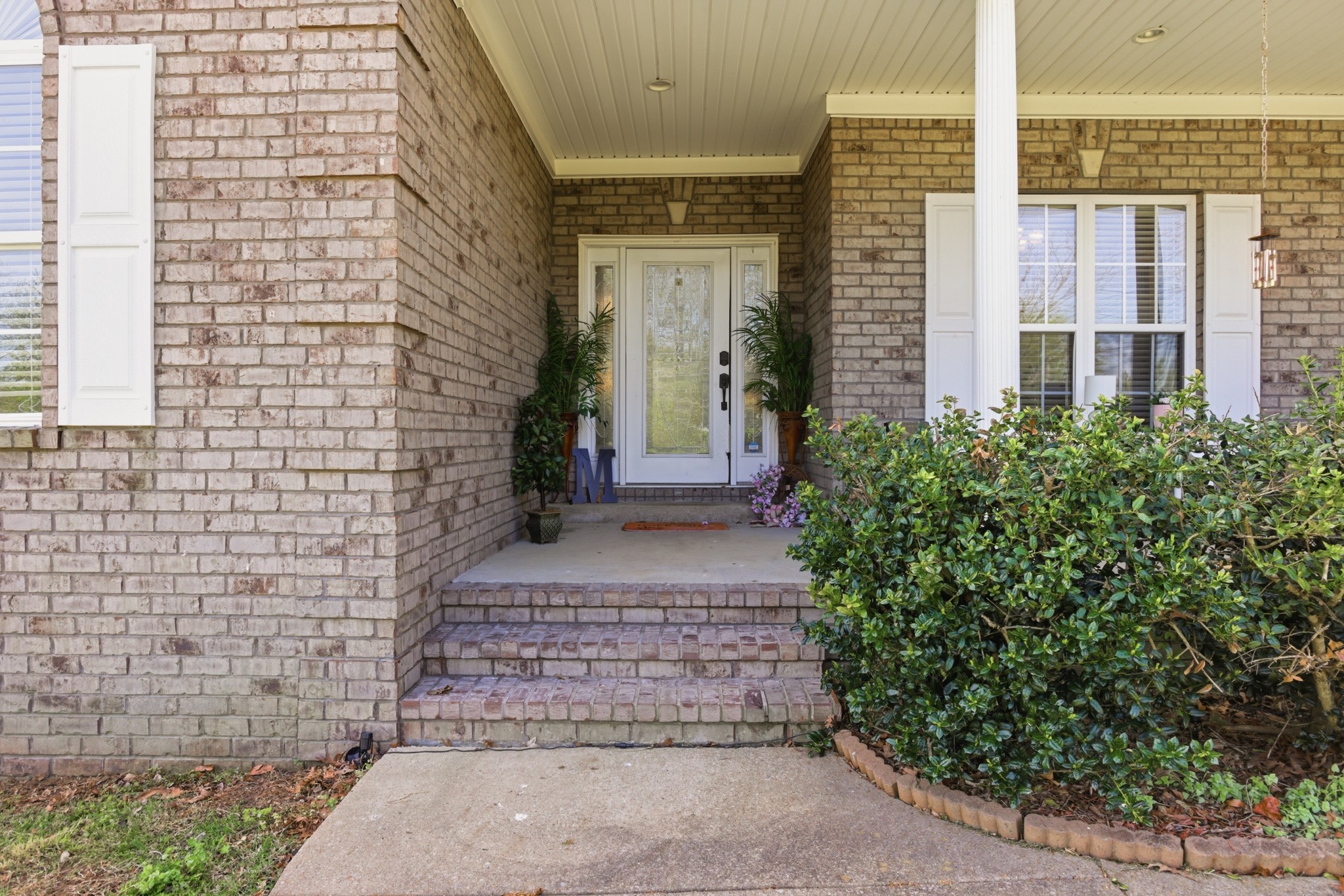 435 Long St, W Mc Ewen TN 37101
