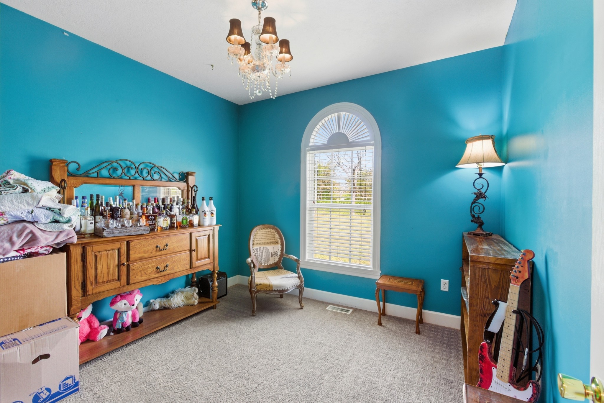 435 Long St, W Mc Ewen TN 37101