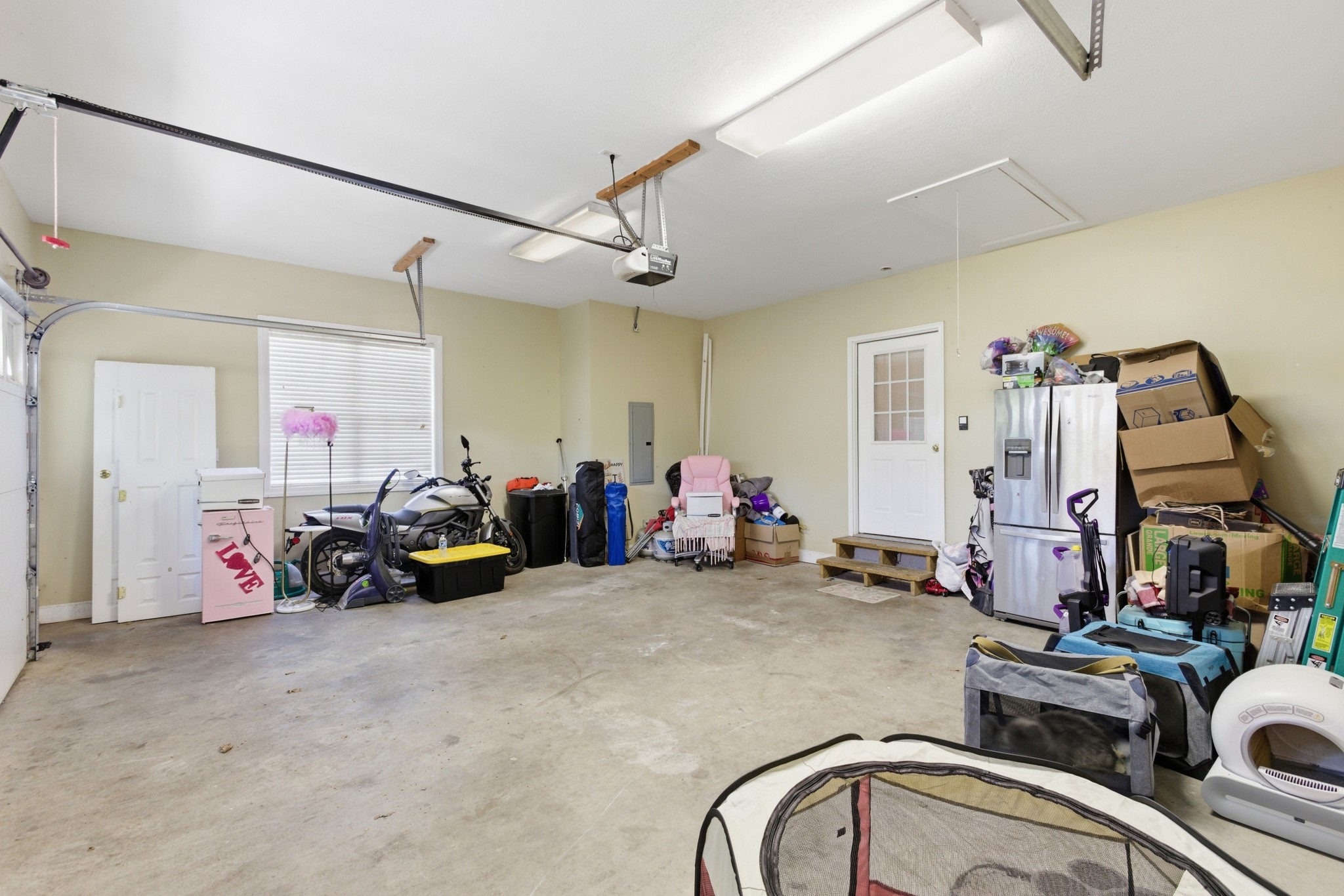 435 Long St, W Mc Ewen TN 37101