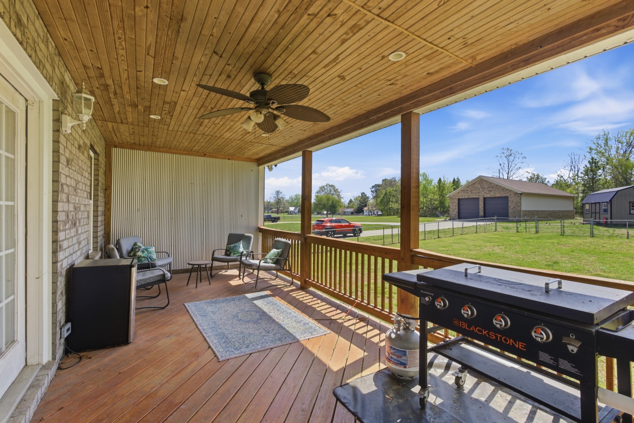435 Long St, W Mc Ewen TN 37101