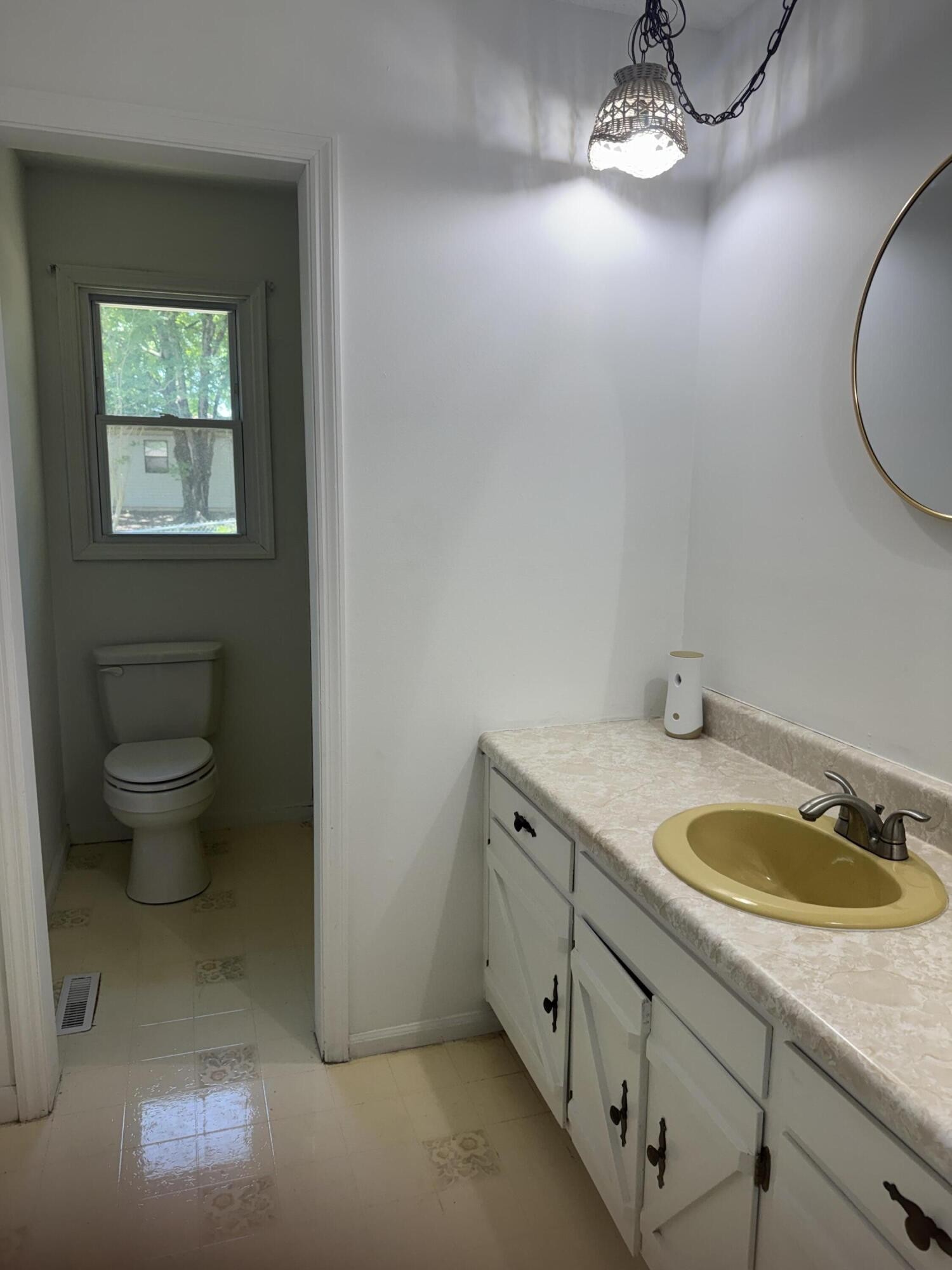 5059 Cindy Circle, NW Cleveland TN 37312