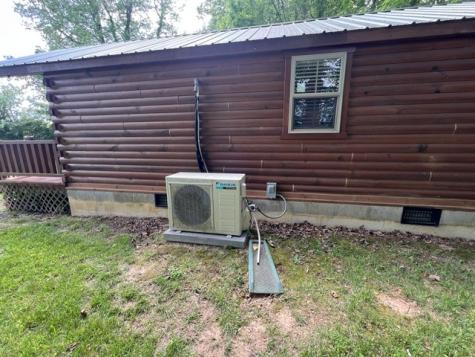 9433 Crossville Highway Sparta TN 38583