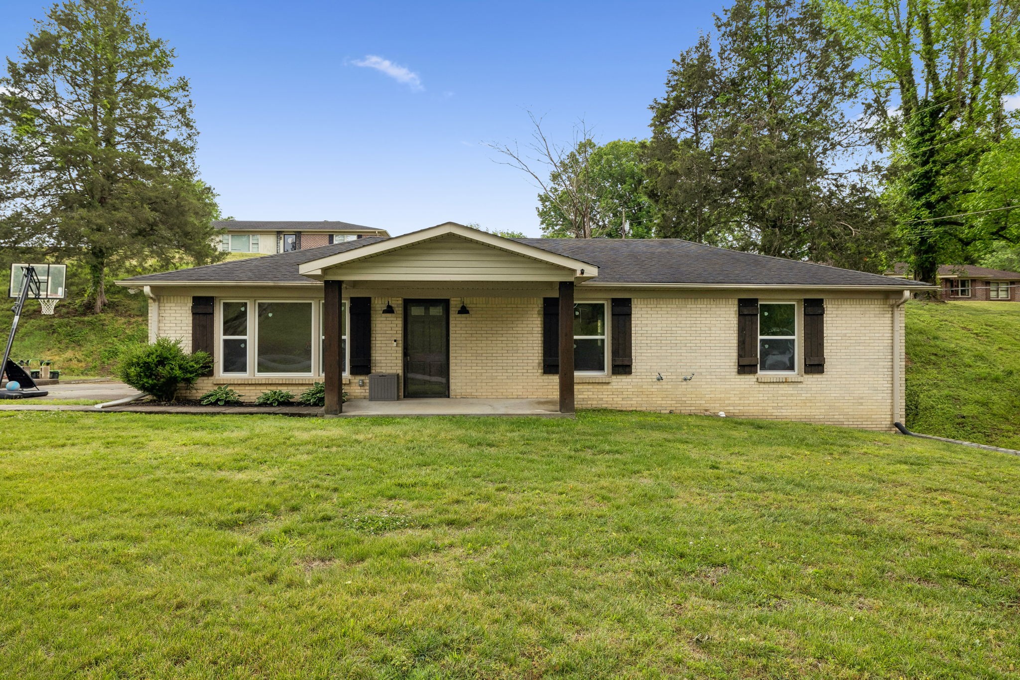 514 College Ave, E Carthage TN 37030