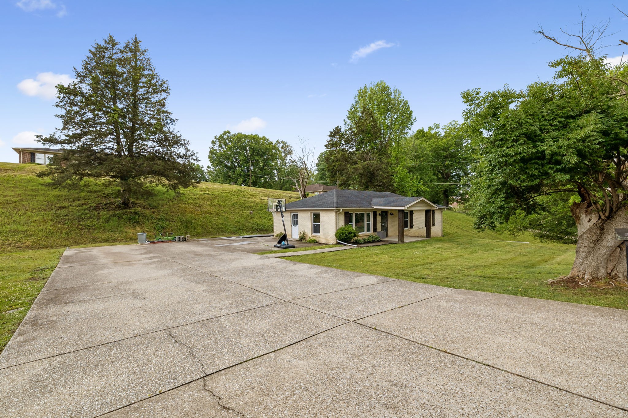 514 College Ave, E Carthage TN 37030