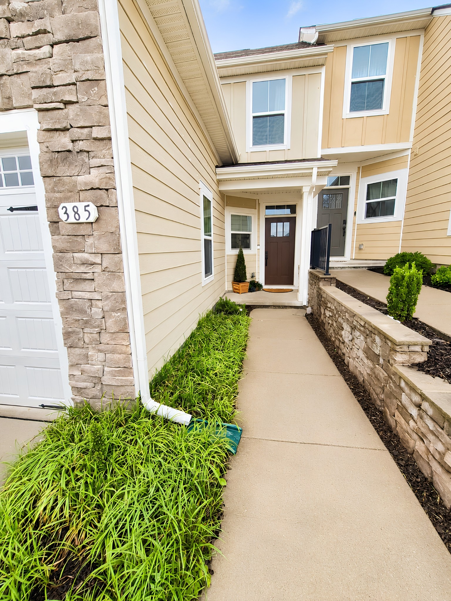 385 S Downs Circle Goodlettsville TN 37072
