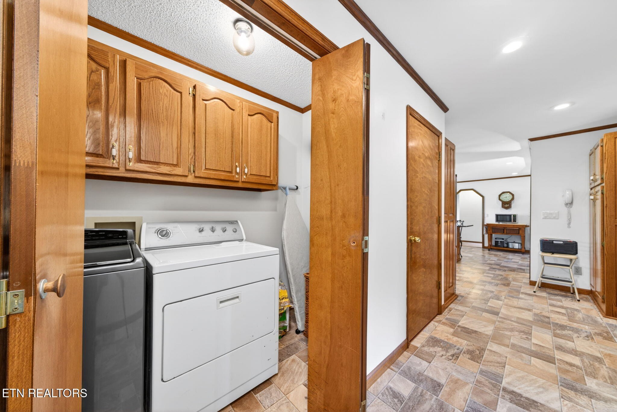 25 Old Kentucky Stock Road Crossville TN 38571